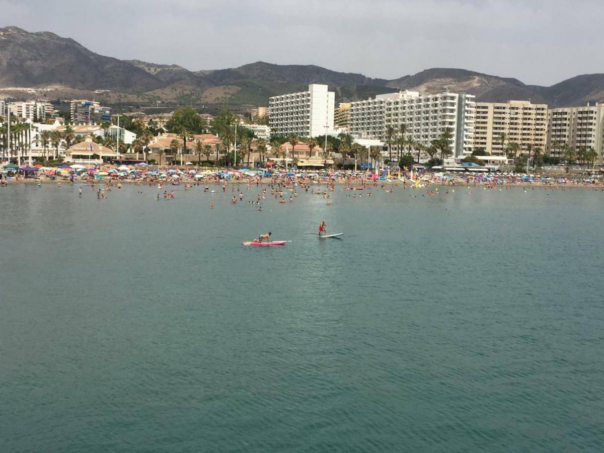 Carihuela Palace Beach Lägenhet Torremolinos Exteriör bild